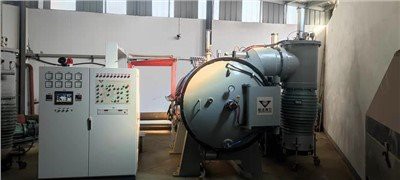 Оборудване за свръхвисок вакуум